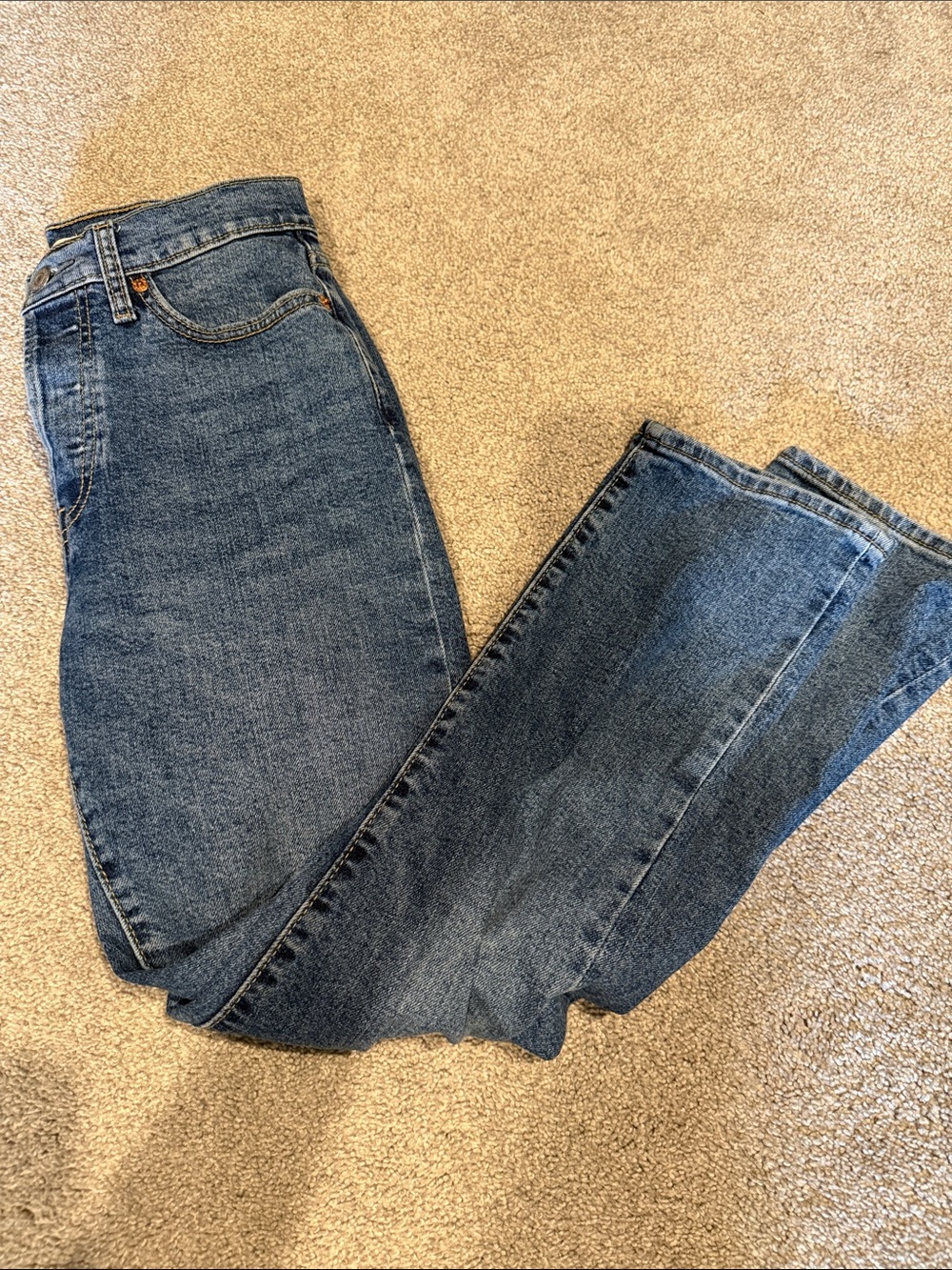 Levi's Women's Straight-Leg Denim Jeans in Medium Blue